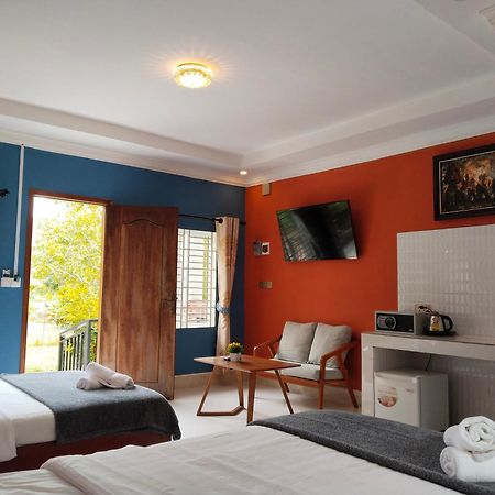 Teejays Bed And Breakfast Kampot Ngoại thất bức ảnh